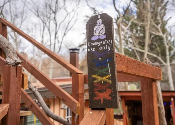 Ferienhaus Creekside Retreat | Oak Creek Hot Tub Escape *